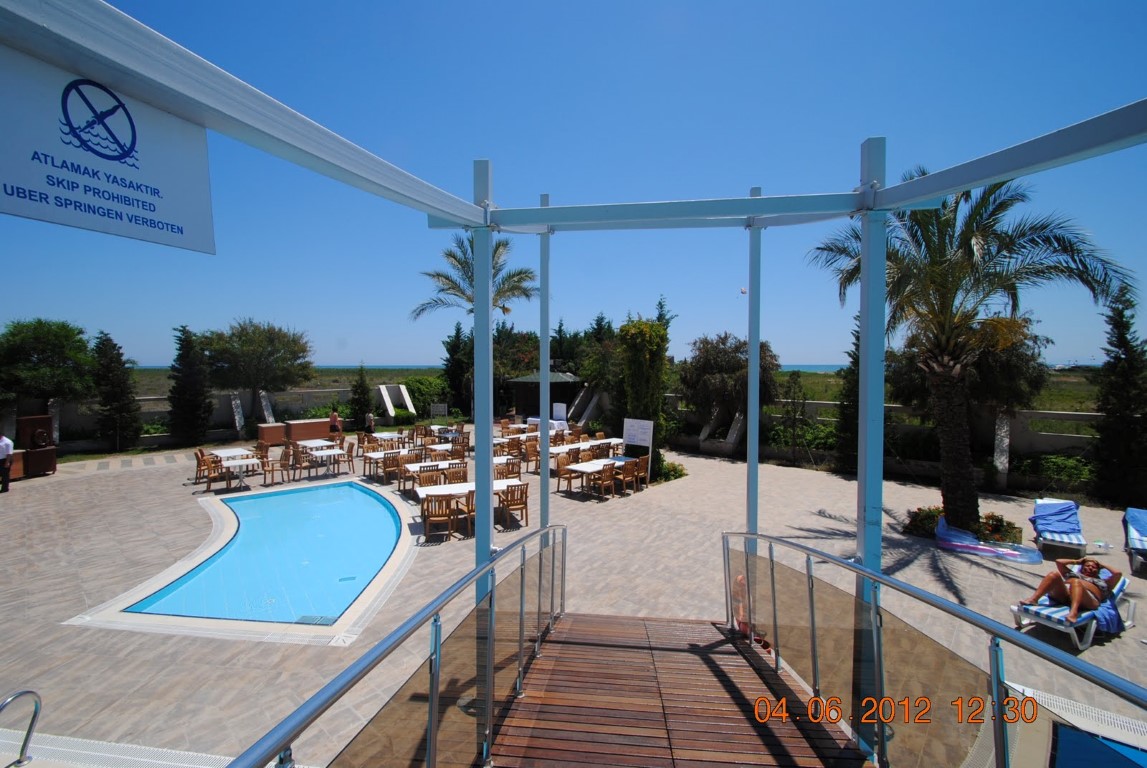 imagini hotel SATURN PALACE LARA